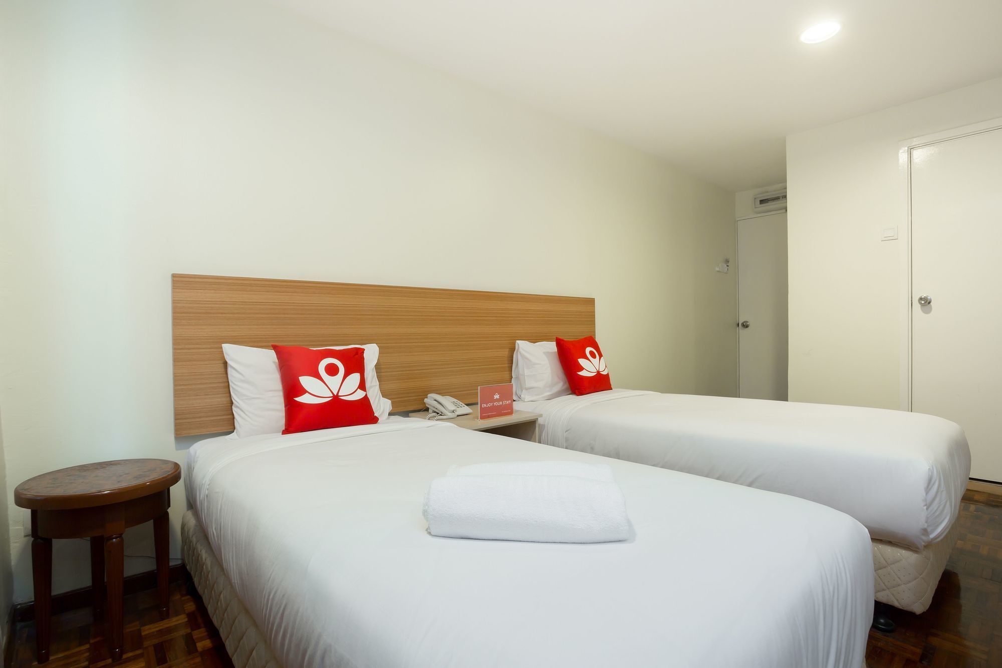Zen Rooms Basic Sentul Kuala Lumpur Esterno foto