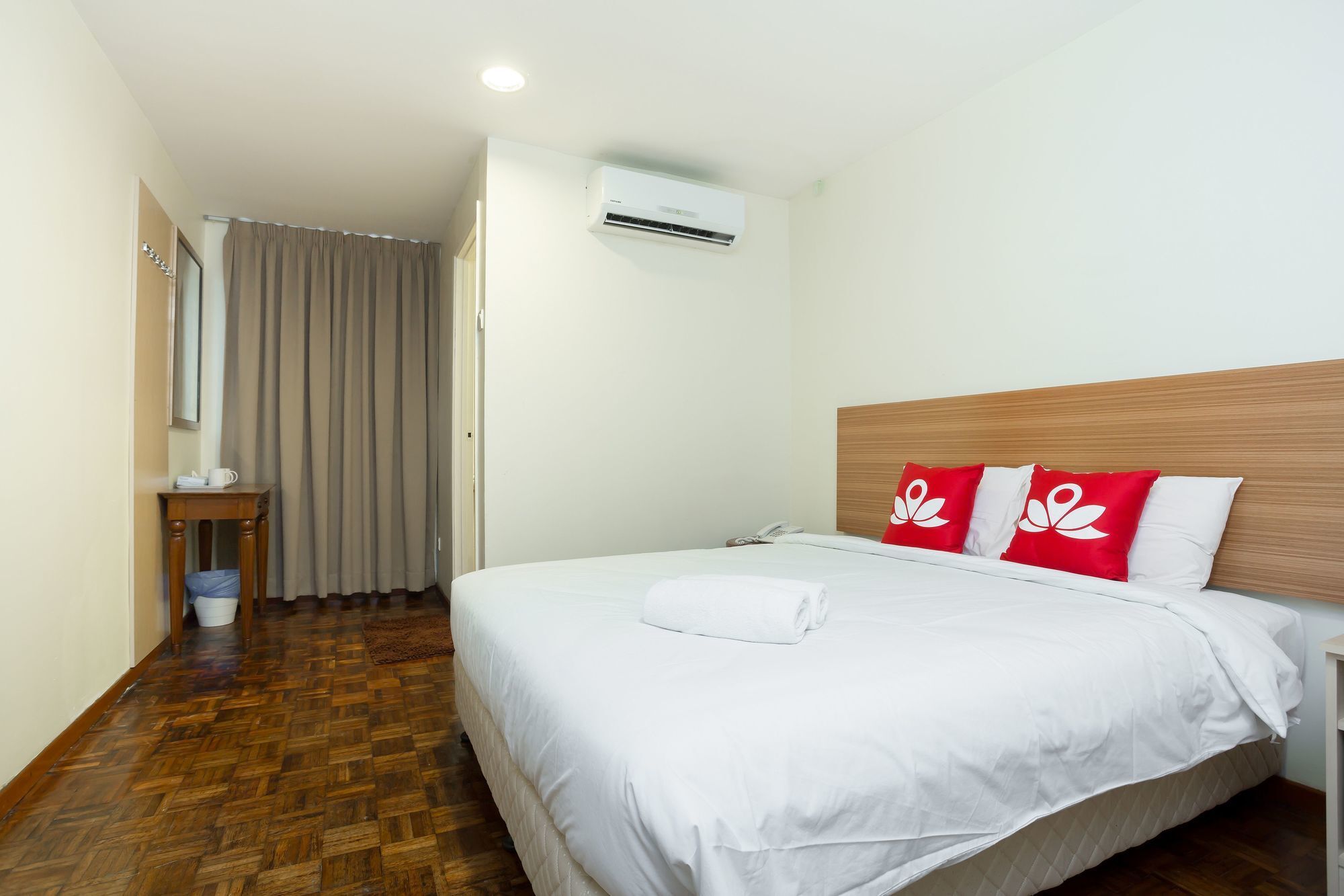 Zen Rooms Basic Sentul Kuala Lumpur Esterno foto