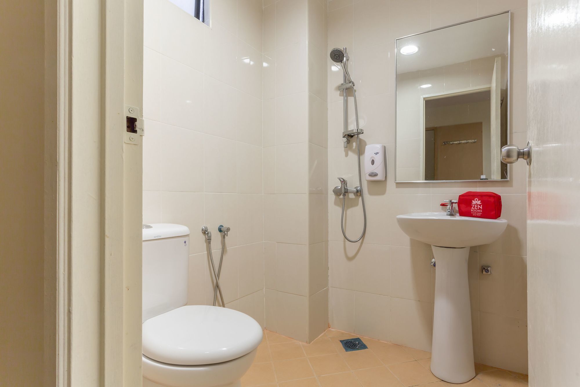 Zen Rooms Basic Sentul Kuala Lumpur Esterno foto